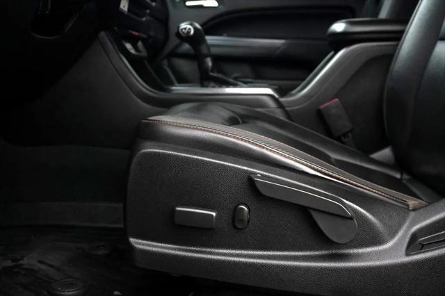 2021 GMC Canyon 4WD Crew Cab Short Box AT4 - Leather
