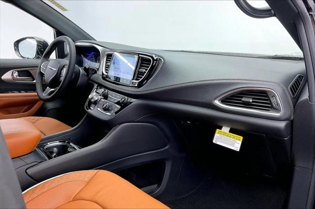 2026 Chrysler Pacifica Pinnacle AWD