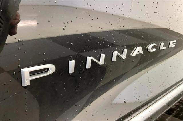 2026 Chrysler Pacifica Pinnacle AWD