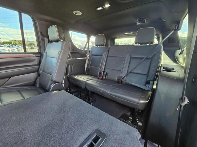 2024 Chevrolet Suburban 4WD Premier
