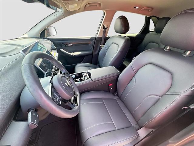 2025 INFINITI VF 8 Eco