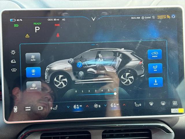 2025 INFINITI VF 8 Eco