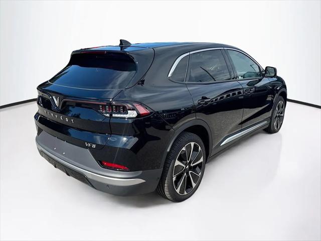 2025 INFINITI VF 8 Plus