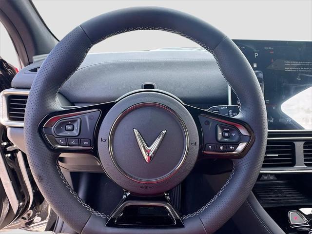 2025 INFINITI VF 8 Plus