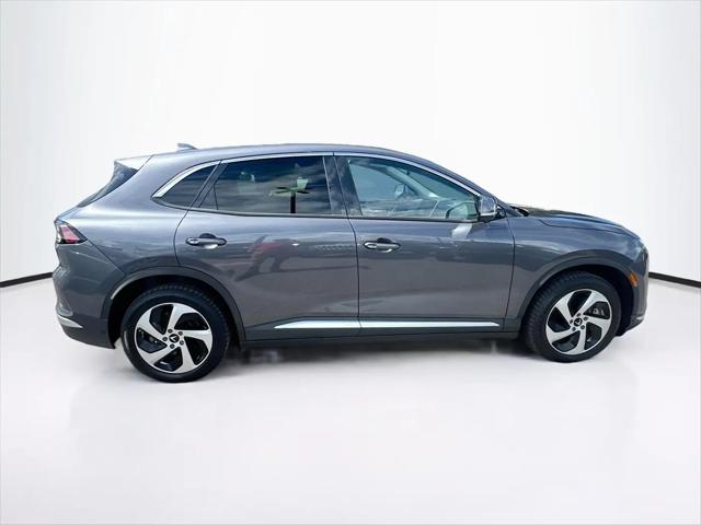 2025 INFINITI VF 8 Eco