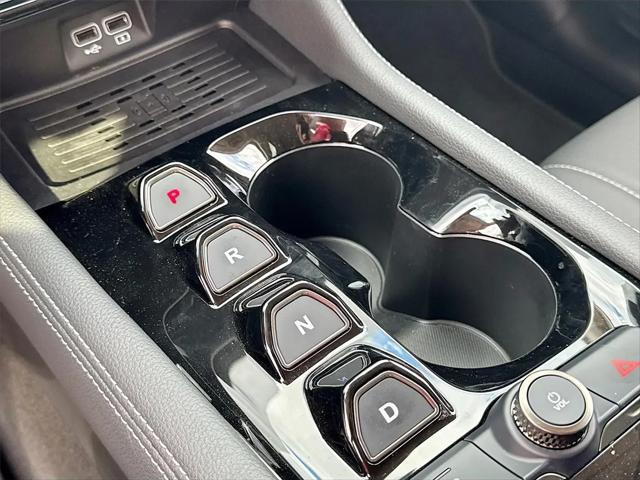 2025 INFINITI VF 8 Eco