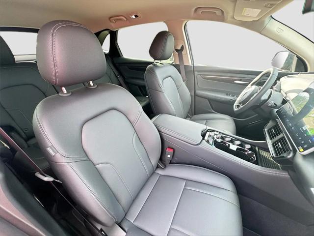 2025 INFINITI VF 8 Eco