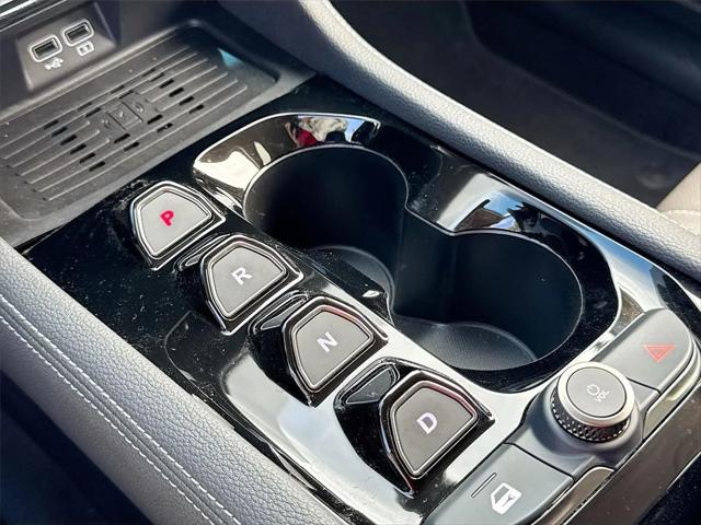 2025 INFINITI VF 8 Eco