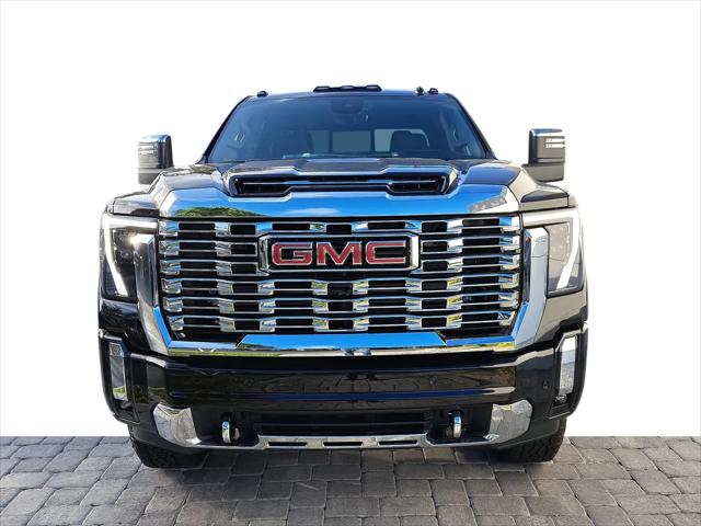 2026 GMC Sierra 2500HD Crew Cab, Standard Bed, Denali, 4WD