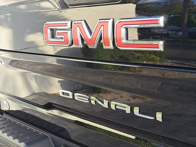 2026 GMC Sierra 2500HD Crew Cab, Standard Bed, Denali, 4WD
