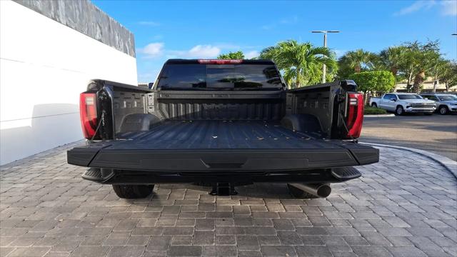 2026 GMC Sierra 2500HD Crew Cab, Standard Bed, Denali, 4WD