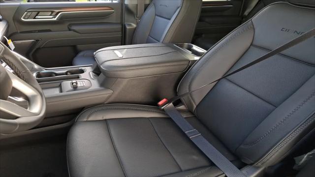 2026 GMC Sierra 2500HD Crew Cab, Standard Bed, Denali, 4WD