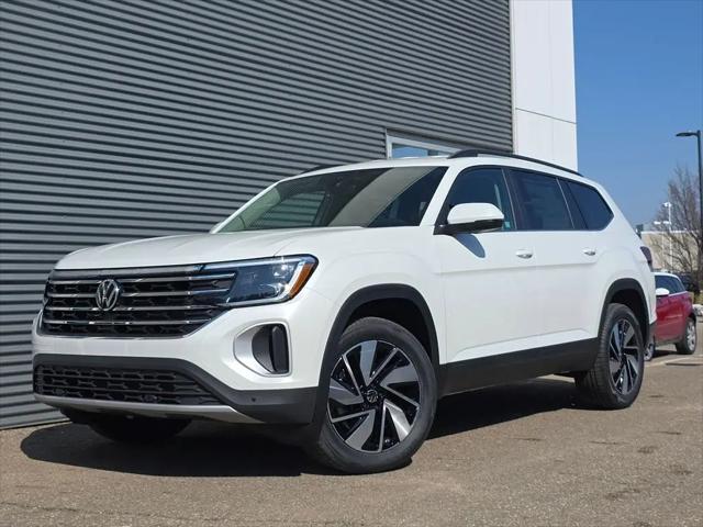 2026 Volkswagen Atlas SE with Technology