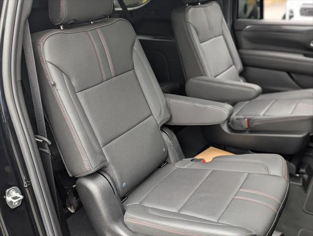 2024 Chevrolet Suburban 2WD RST
