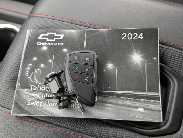 2024 Chevrolet Suburban 2WD RST