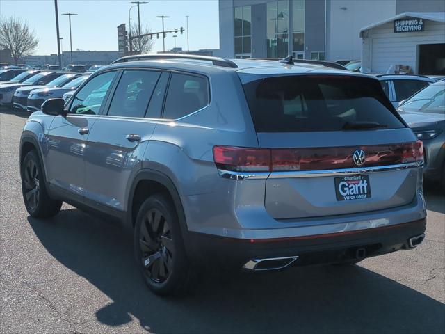 2026 Volkswagen Atlas SE with Technology