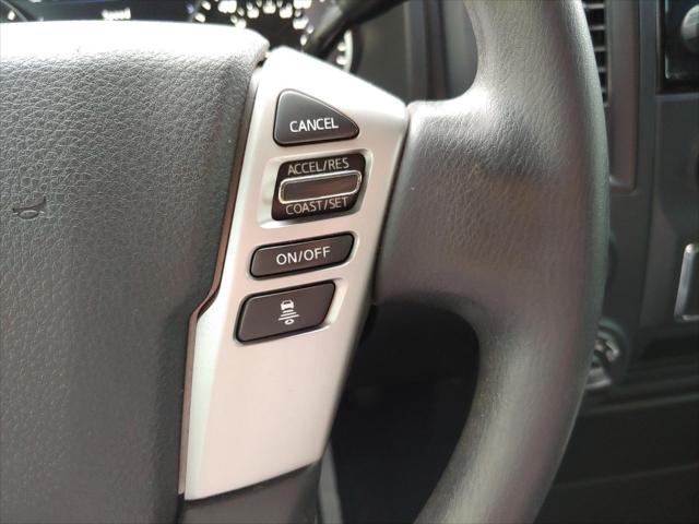 2022 Nissan Titan Crew Cab SV 4x4