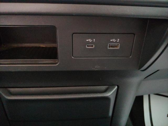 2022 Nissan Titan Crew Cab SV 4x4