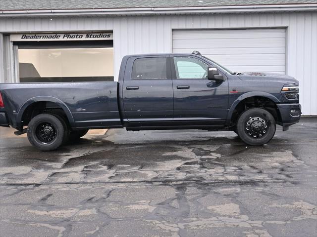 2026 RAM Ram 3500 RAM 3500 LIMITED CREW CAB 4X4 8 BOX