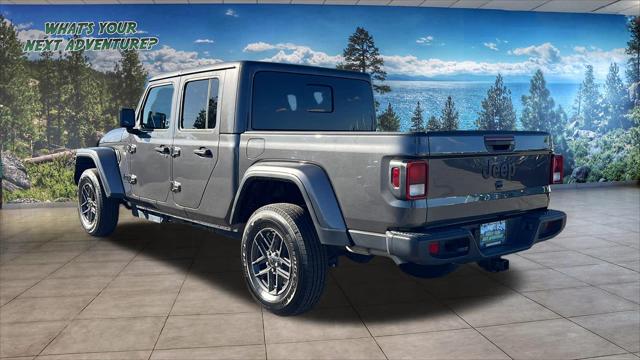 2026 Jeep Gladiator Sport S