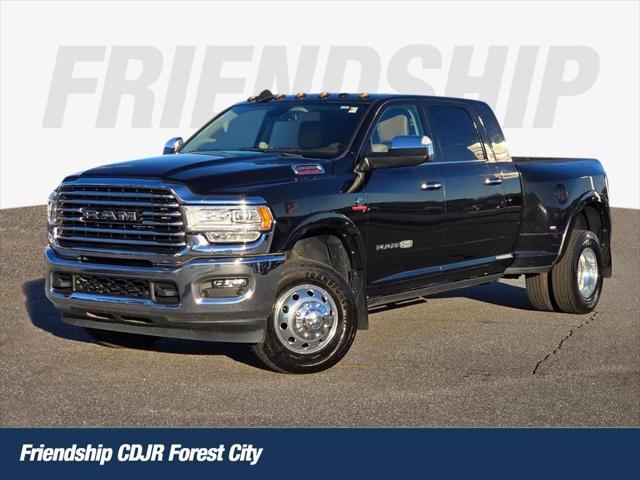 2022 RAM 3500 Limited Longhorn Mega Cab 4x4 64 Box