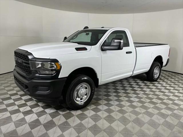 2024 RAM 2500 Big Horn Crew Cab 4x4 64 Box 2024 RAM 2500 Big Horn Crew Cab 4x4 64 Box
