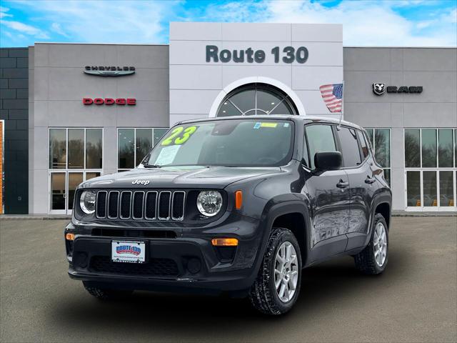 2023 Jeep Renegade Latitude 4x4 2023 Jeep Renegade Latitude 4x4