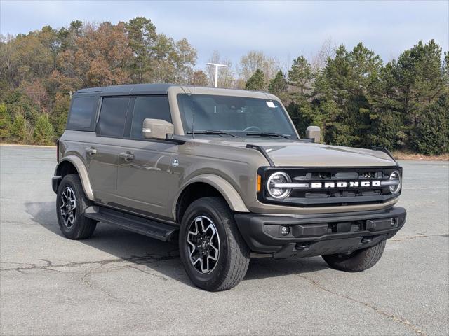 2025 Ford Bronco Outer Banks