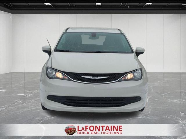 2017 Chrysler Pacifica Touring