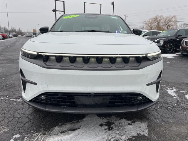 2025 Wagoneer Wagoneer S Limited