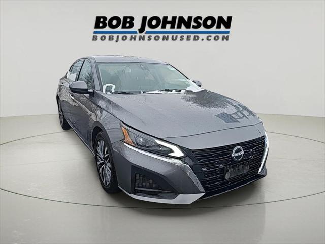 2023 Nissan Altima SV FWD