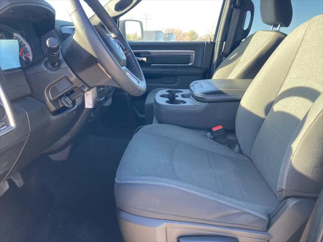 2024 RAM 1500 Classic Warlock Crew Cab 4x2 57 Box 2024 RAM 1500 Classic Warlock Crew Cab 4x2 57 Box