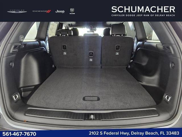 2025 Jeep Grand Cherokee Altitude X 4x4
