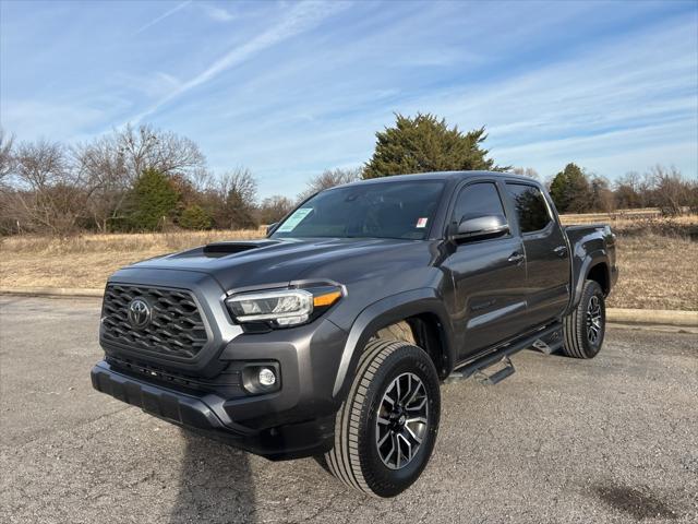 2021 Toyota Tacoma TRD Sport's photo