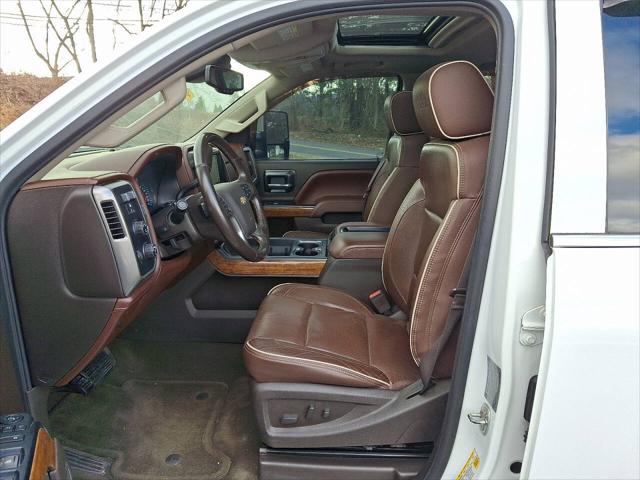 2015 Chevrolet Silverado 3500HD High Country
