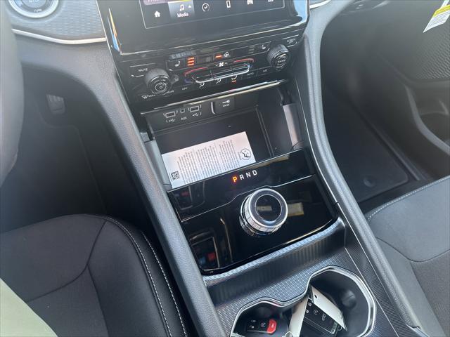 2025 Jeep Grand Cherokee L Laredo X 4x4