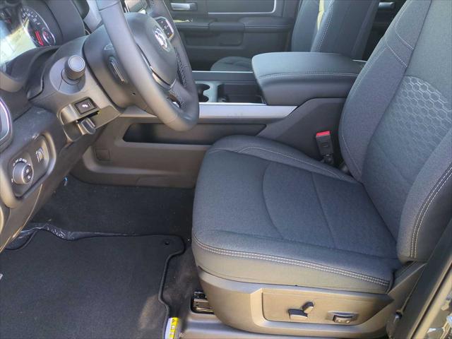 2026 Ram 2500 Big Horn Crew Cab 4x4 6'4" Box
