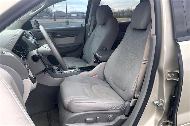 Used 2013 GMC Acadia For Sale in Olive Branch, MS