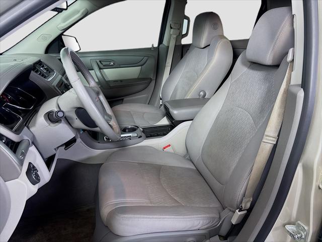 Used 2013 GMC Acadia SLE-2 For Sale in Olive Branch, MS