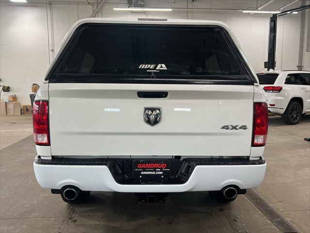 2017 RAM 1500 Express Quad Cab 4x4 64 Box