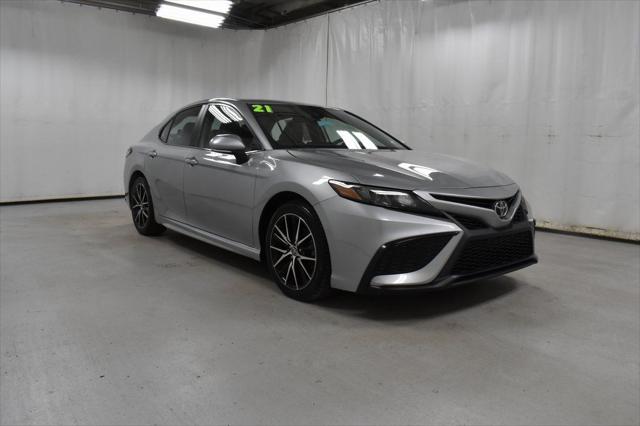 2021 Toyota Camry SE AWD 2021 Toyota Camry SE AWD