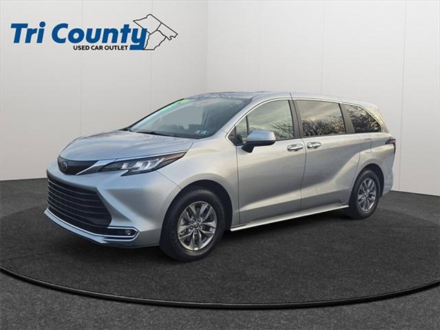2023 Toyota Sienna XLE 2023 Toyota Sienna XLE
