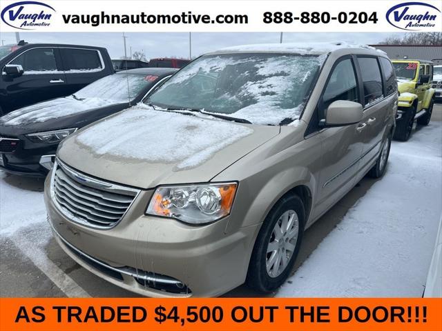 2016 Chrysler Town and Country Touring 2016 Chrysler Town and Country Touring