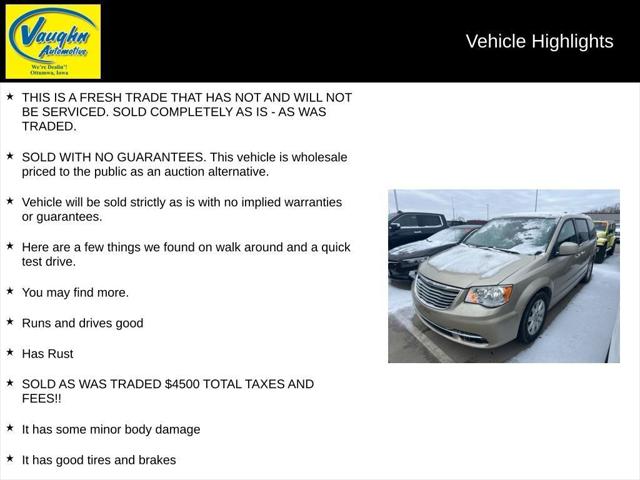 2016 Chrysler Town and Country Touring 2016 Chrysler Town and Country Touring