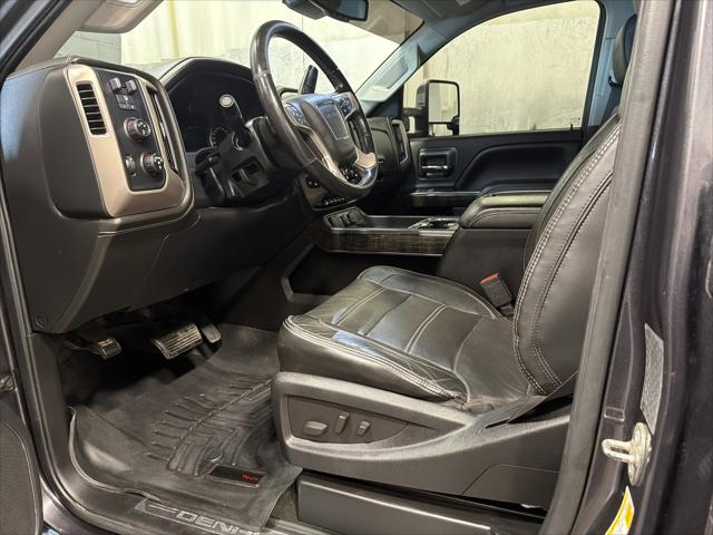 2015 GMC Sierra 3500HD Denali