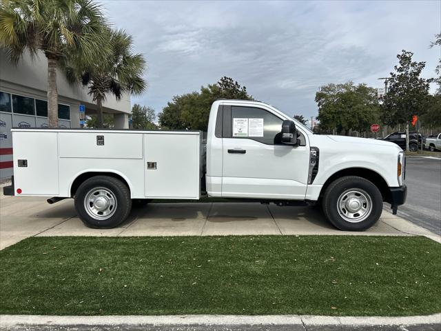 2024 Ford F-350 Chassis XL
