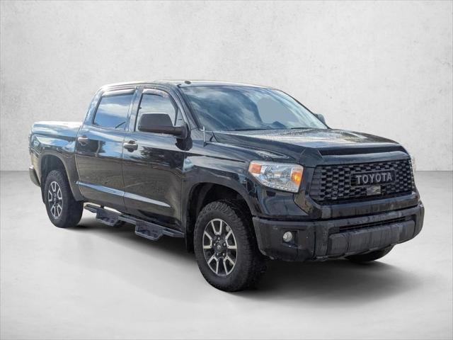 2017 Toyota Tundra SR5 5.7L V8
