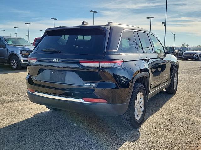 2023 Jeep Grand Cherokee Laredo 4x4