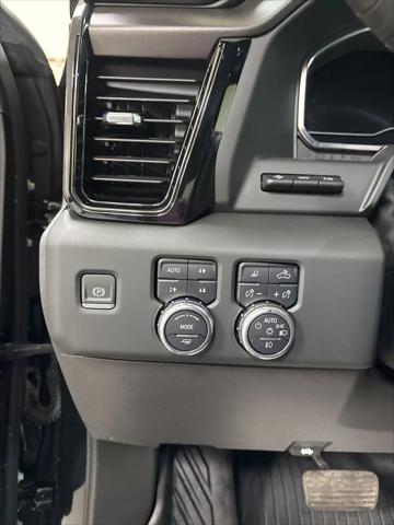 2024 GMC Sierra 1500 4WD Crew Cab Short Box AT4X