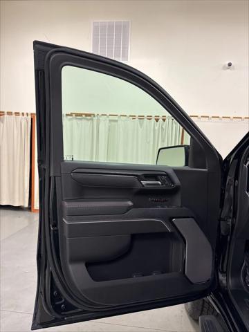 2024 GMC Sierra 1500 4WD Crew Cab Short Box AT4X